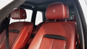 Rolls-Royce Cullinan 2019 Automatic 82٬000 Km 12 Cylinder Four Wheel Drive (4WD) SUV White