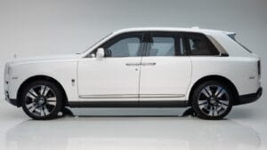 Rolls-Royce Cullinan 2019 Automatic 82٬000 Km 12 Cylinder Four Wheel Drive (4WD) SUV White