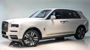 Rolls-Royce Cullinan 2019 Automatic 82٬000 Km 12 Cylinder Four Wheel Drive (4WD) SUV White